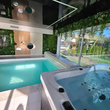 Paradiso Pool Spa Apartment *